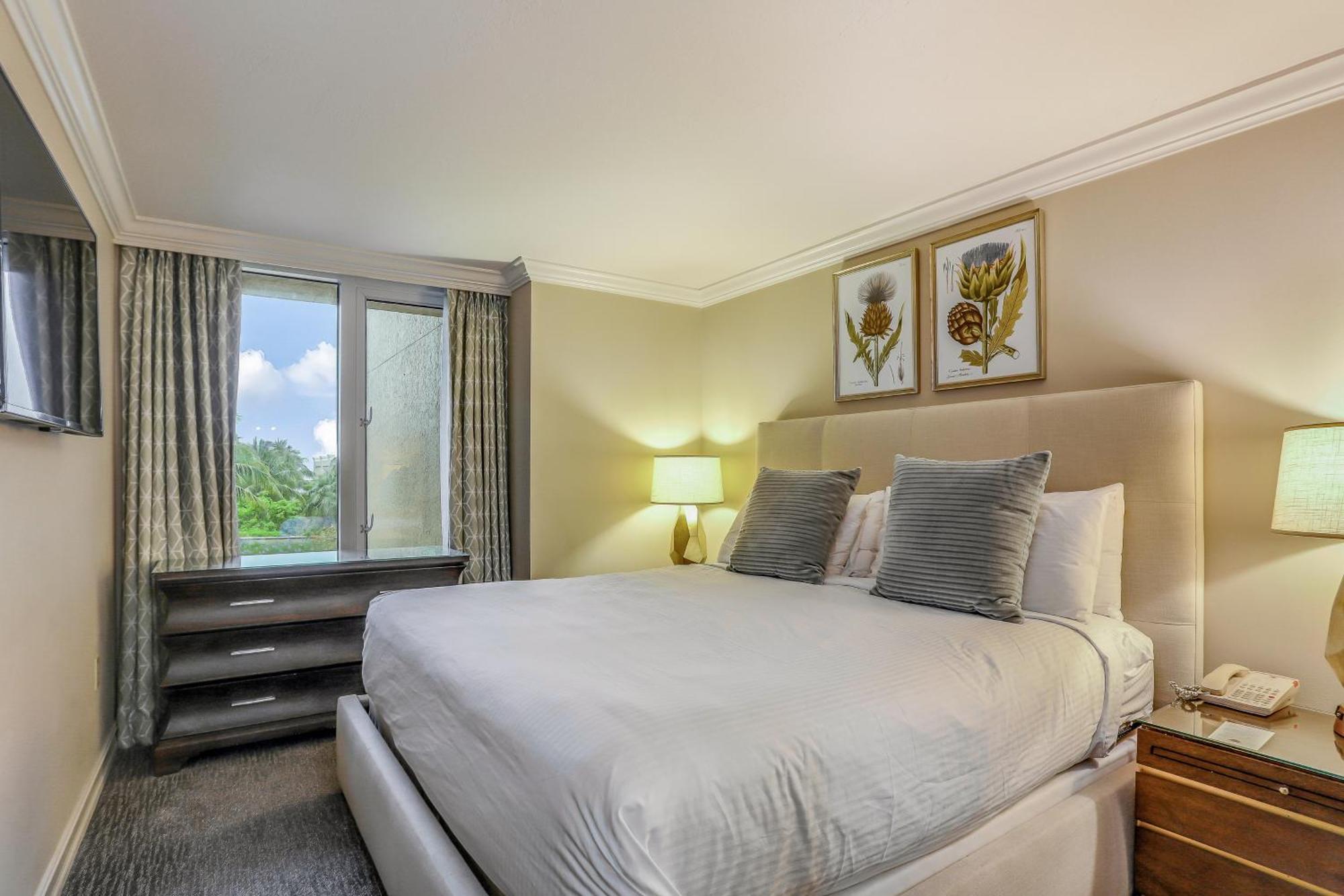 Marco Beach Ocean Resort IV マルコ・アイランド 部屋 写真