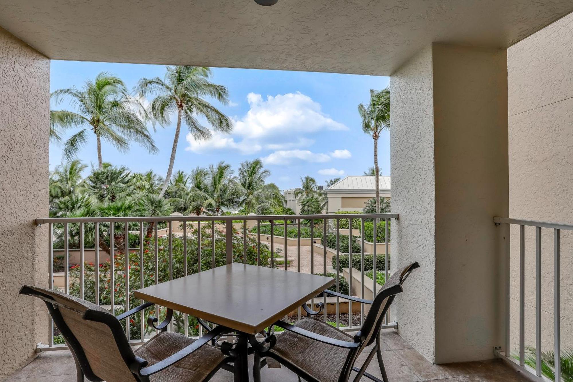 Marco Beach Ocean Resort IV マルコ・アイランド 部屋 写真